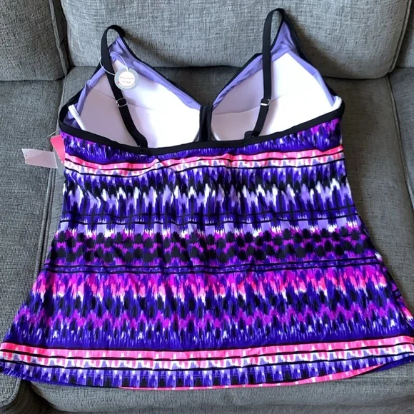 Vibrant Purple and Pink Tank Top - Picture 2 of 5
